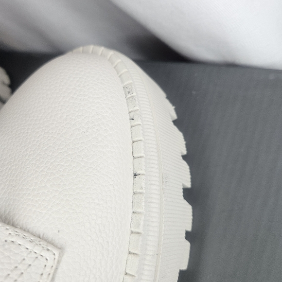 Arezzo MAYA Pull On Lug Sole Combat & Lace-Up Boots Sz 9 Retail $200 - Picture 10 of 13